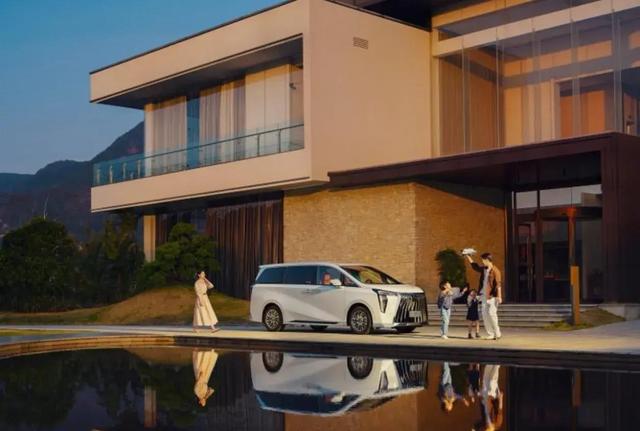 开着传祺M8,稳稳掌控可预见的明天-有驾