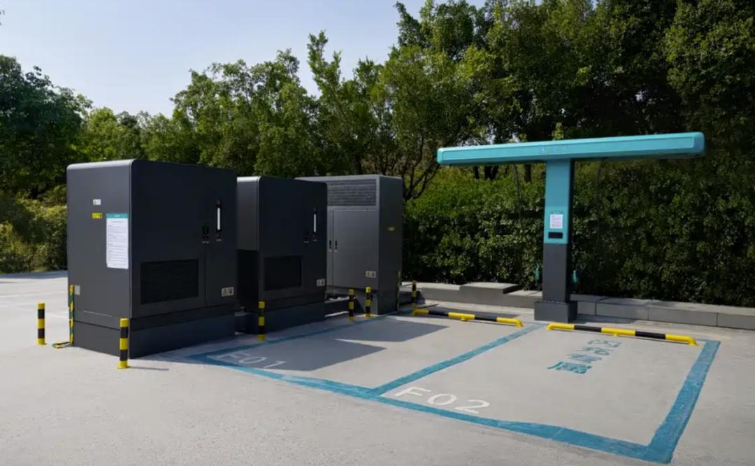 _比亚迪刀片电池快充要多长时间_比亚迪刀片电池充电速度