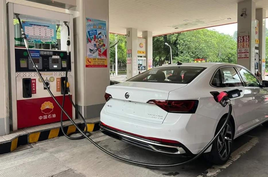 2026年“燃油轿车”头号车型：推出20年仍排第一，单月销量超2万台