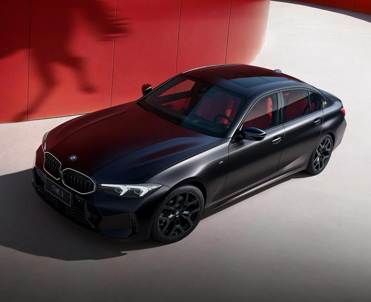 _宝马占位路虎_宝马路虎往前开是指什么生肖