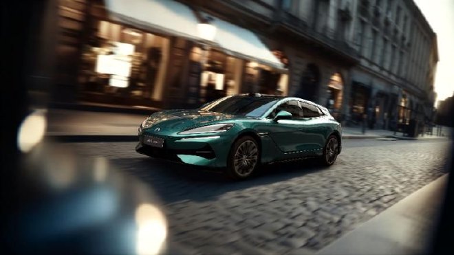 首搭第二代刀片电池及闪充技术 全新腾势Z9GT售26.98万起