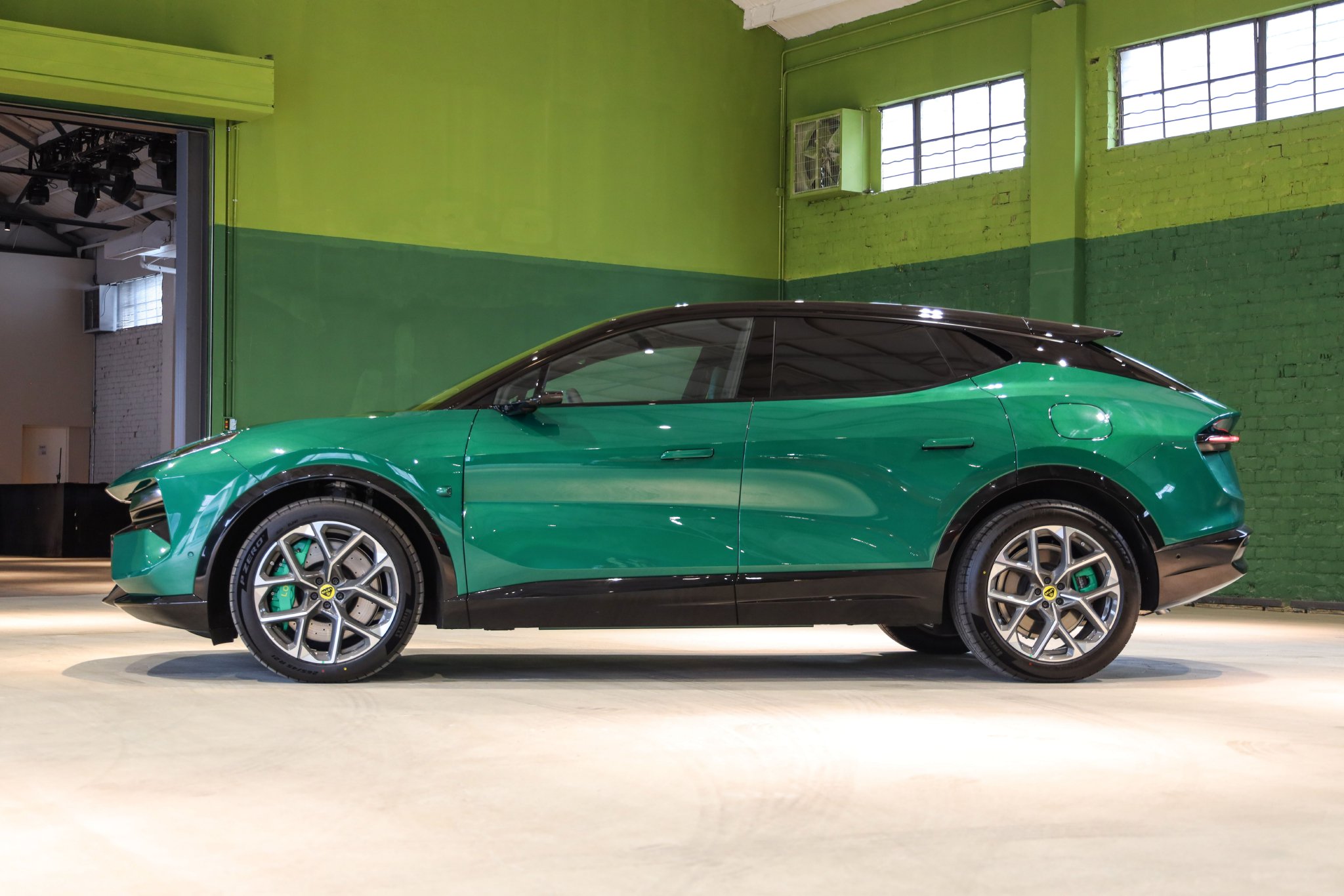 性能武装到牙齿 体验试驾全新莲花For Me