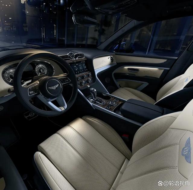 宾利添越云境版官图发布 升华色彩工艺与豪华格调-有驾