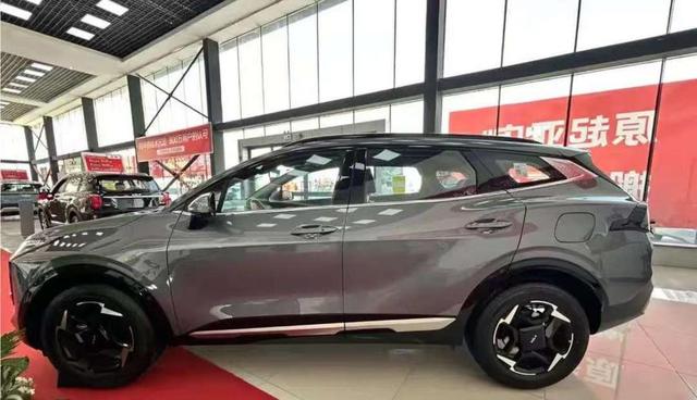 245马力+8AT诚意拉满,但月销963辆vs CR-V两万,油车还有戏吗?-有驾