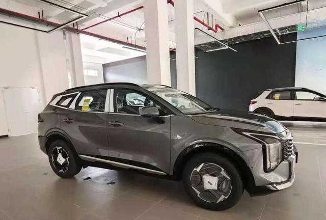 245马力+8AT诚意拉满,但月销963辆vs CR-V两万,油车还有戏吗?-有驾