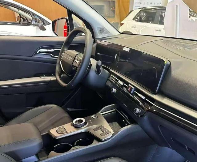 245马力+8AT诚意拉满,但月销963辆vs CR-V两万,油车还有戏吗?-有驾