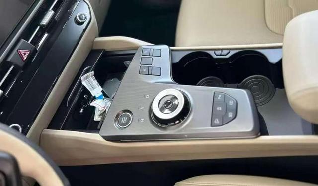 245马力+8AT诚意拉满,但月销963辆vs CR-V两万,油车还有戏吗?-有驾