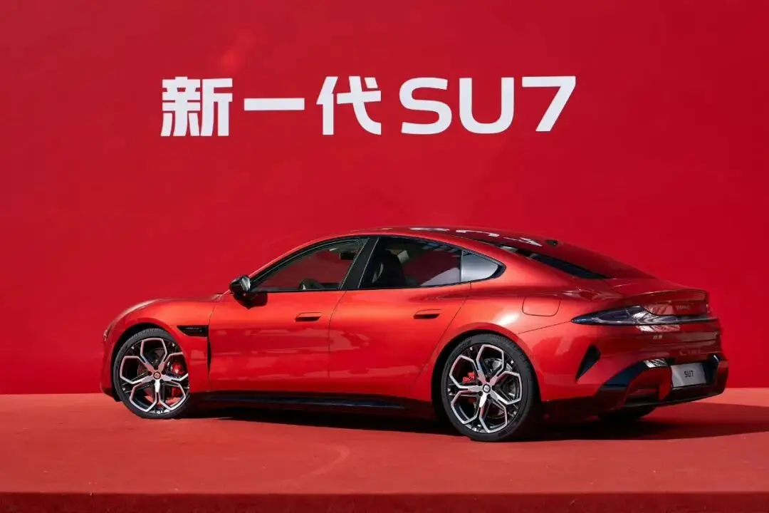 _车圈开始卷车色!小米、蔚来等推新车色:个性等于好卖?_车圈开始卷车色!小米、蔚来等推新车色:个性等于好卖?